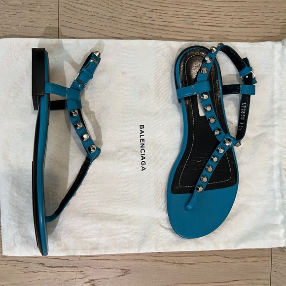 Balenciaga Arena T-Strap Sandals NWOT - Picture 1 of 4
